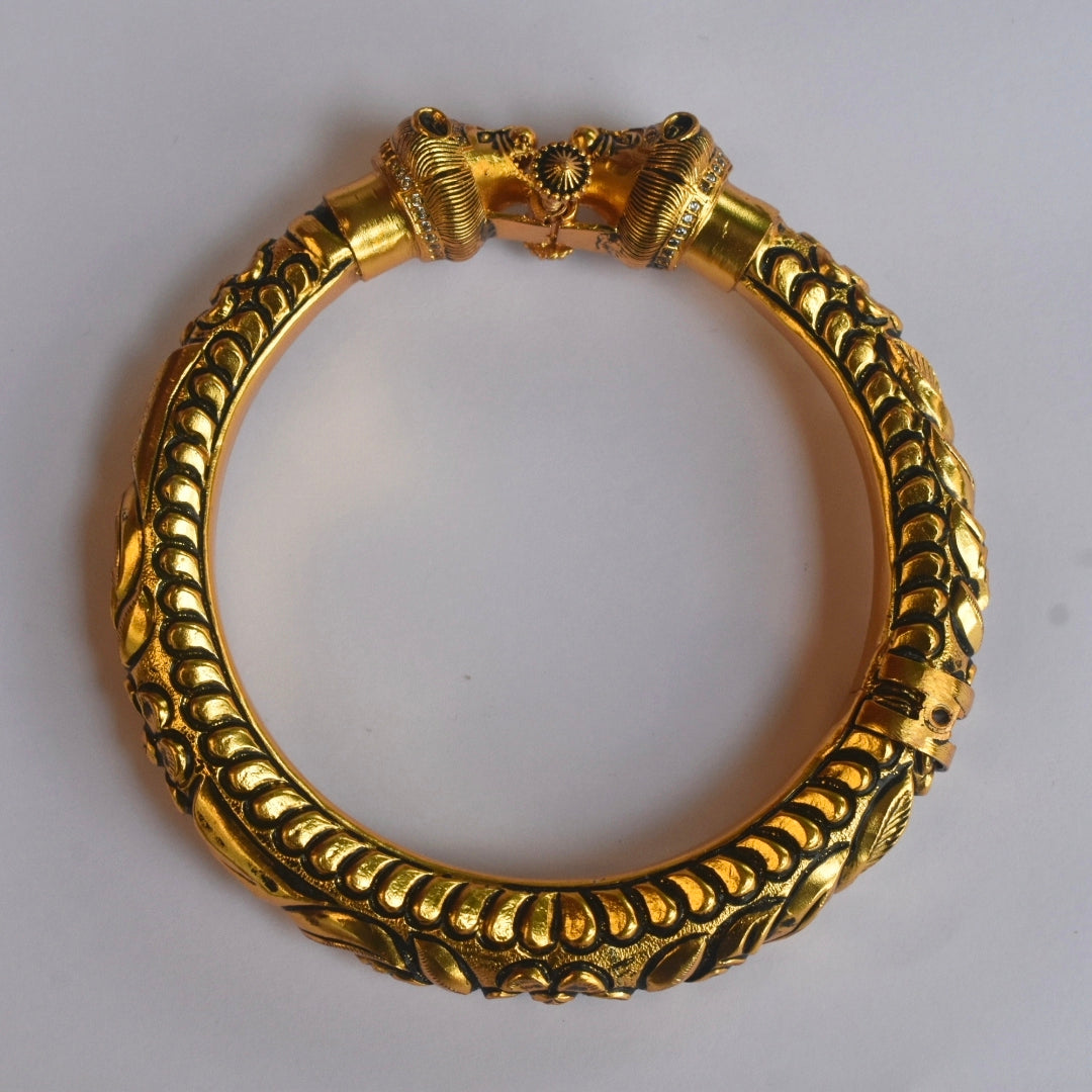 Asp Silver Antique Wild Lion Kada for Men