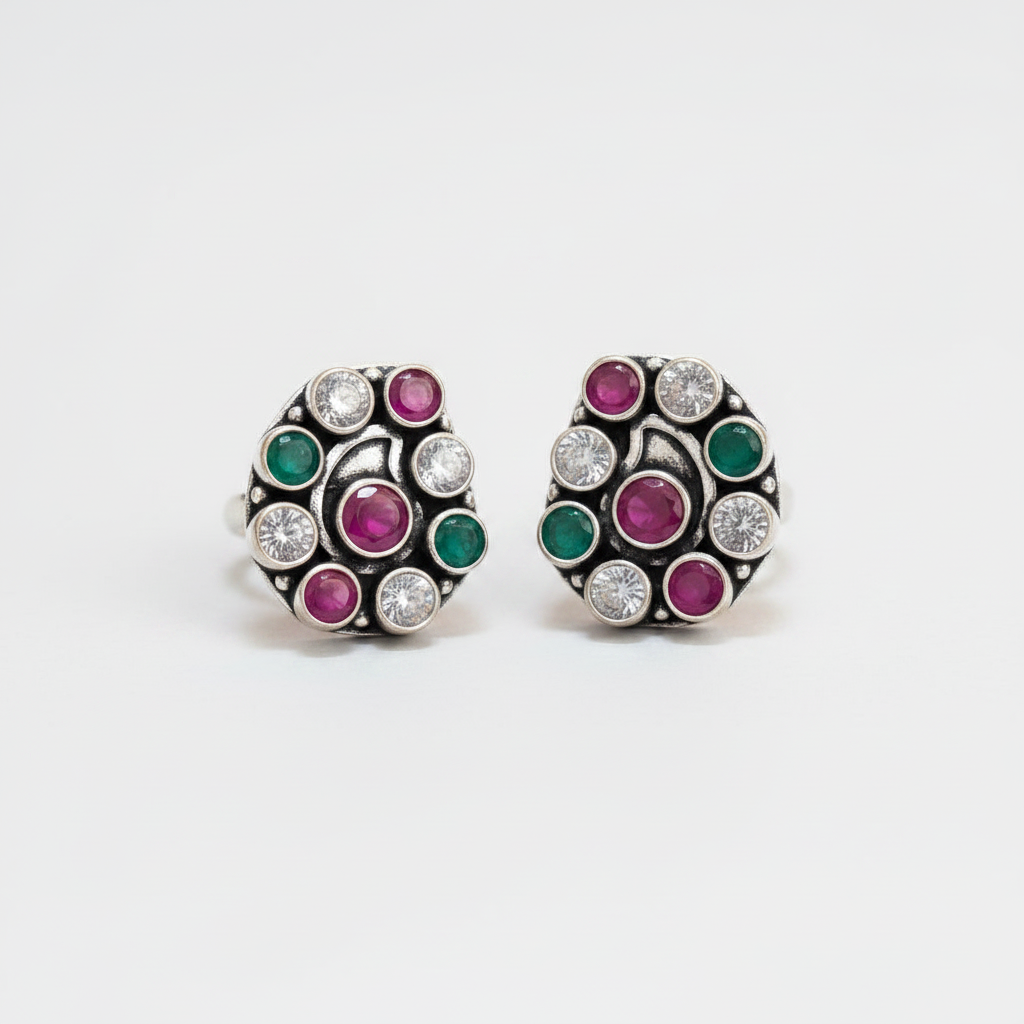 Silver Toe Rings - Pattern 2 White Background