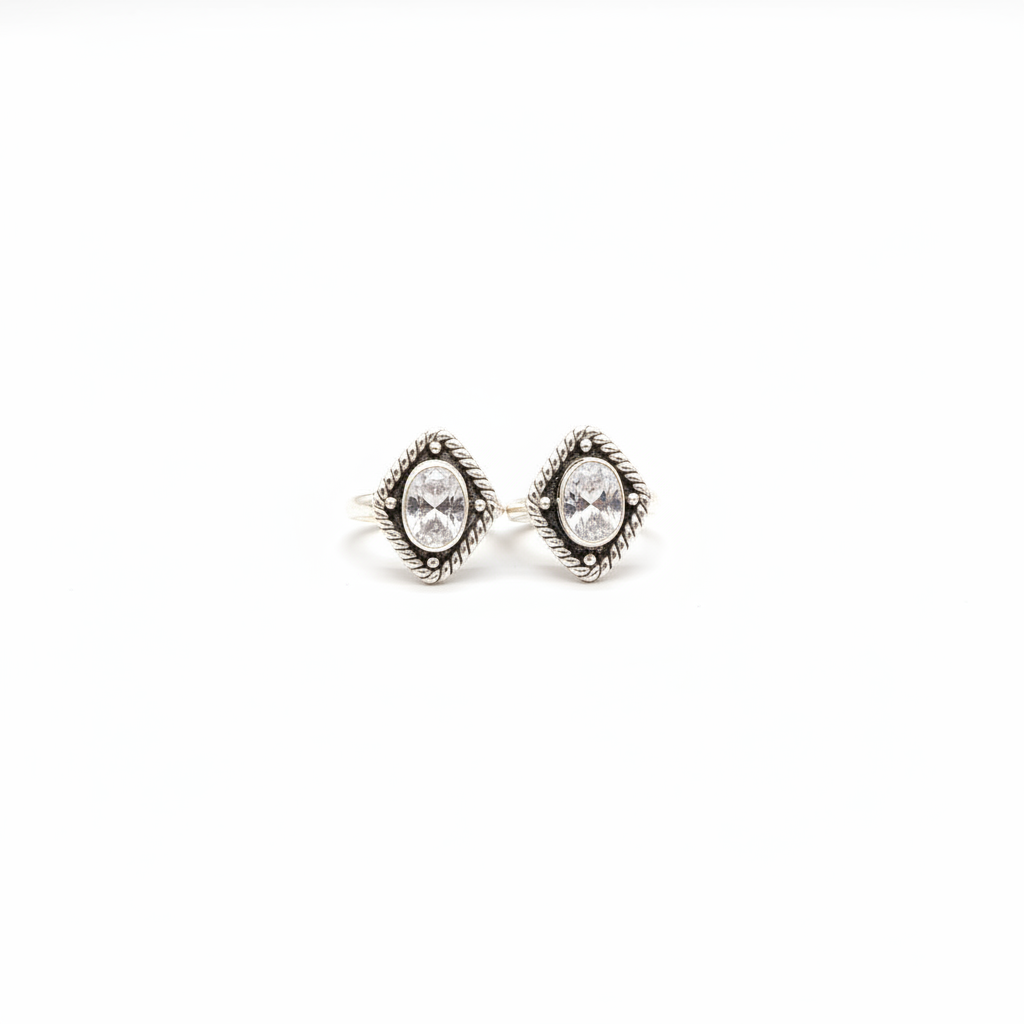 White background - Crystal toe rings