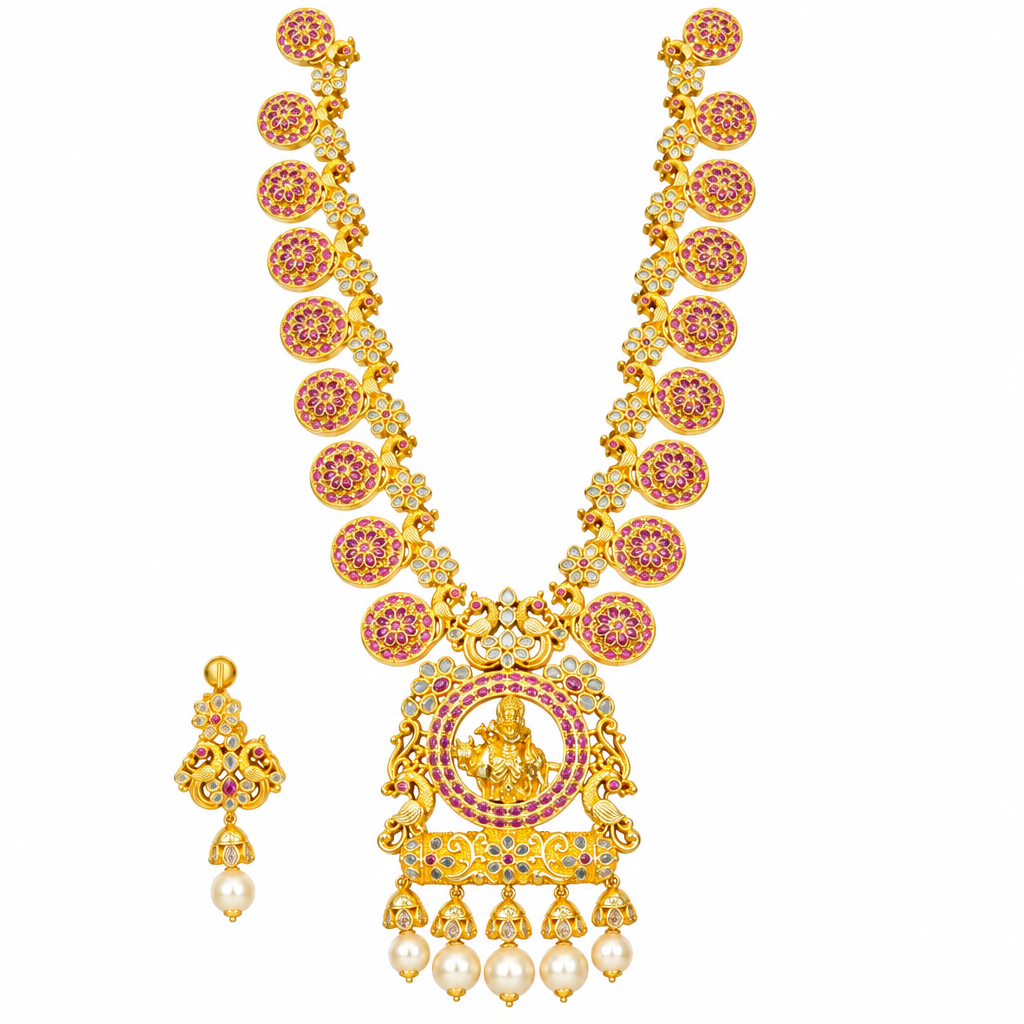 White-background necklace image