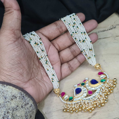 Ahemdabadi Kundan Pendent Set with beautifully crafted jumka