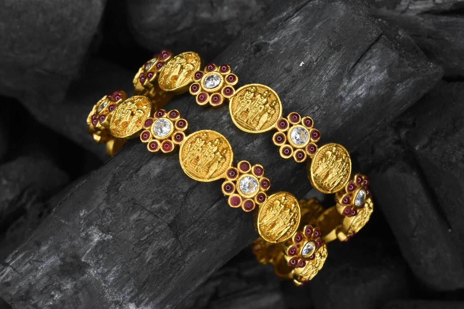 Ramparivar Ruby Emerald Bangles