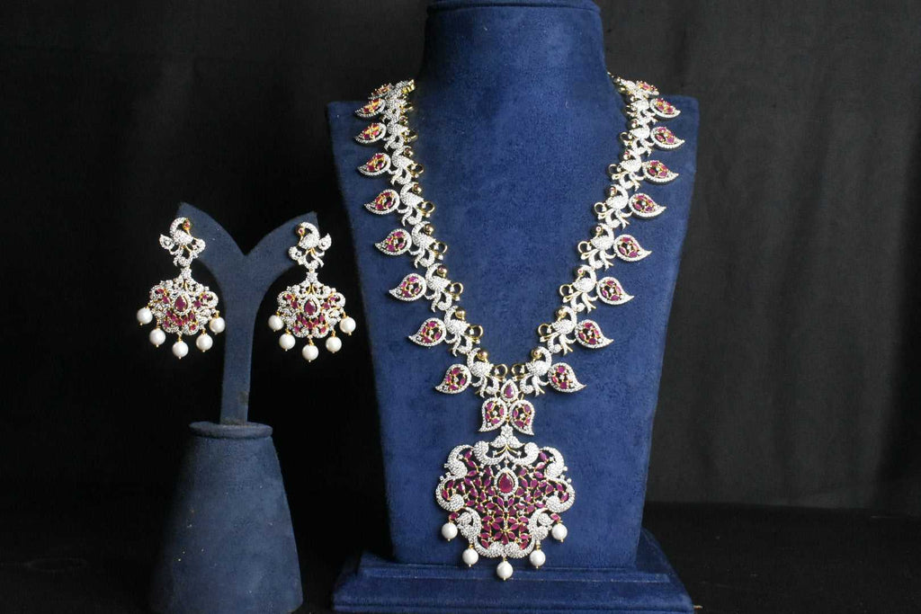 Pagun Necklace