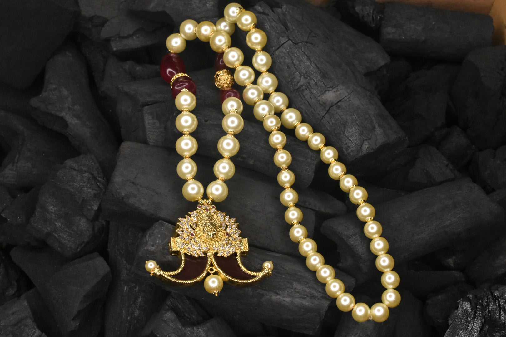 One Gram Gold Puligoru Pendent For Groom