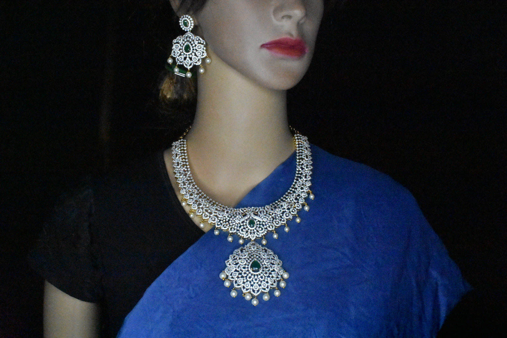 American Diamonds Short Haram