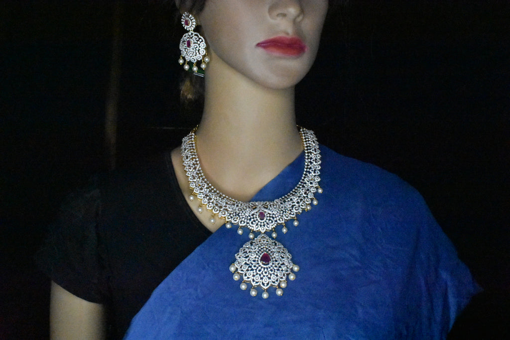 American Diamonds Short Haram