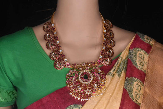 Kundan With Ruby Bindi Necklace