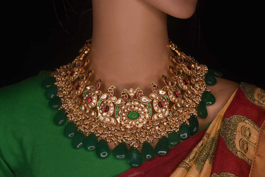 Kundan stone's Necklace With Earrings