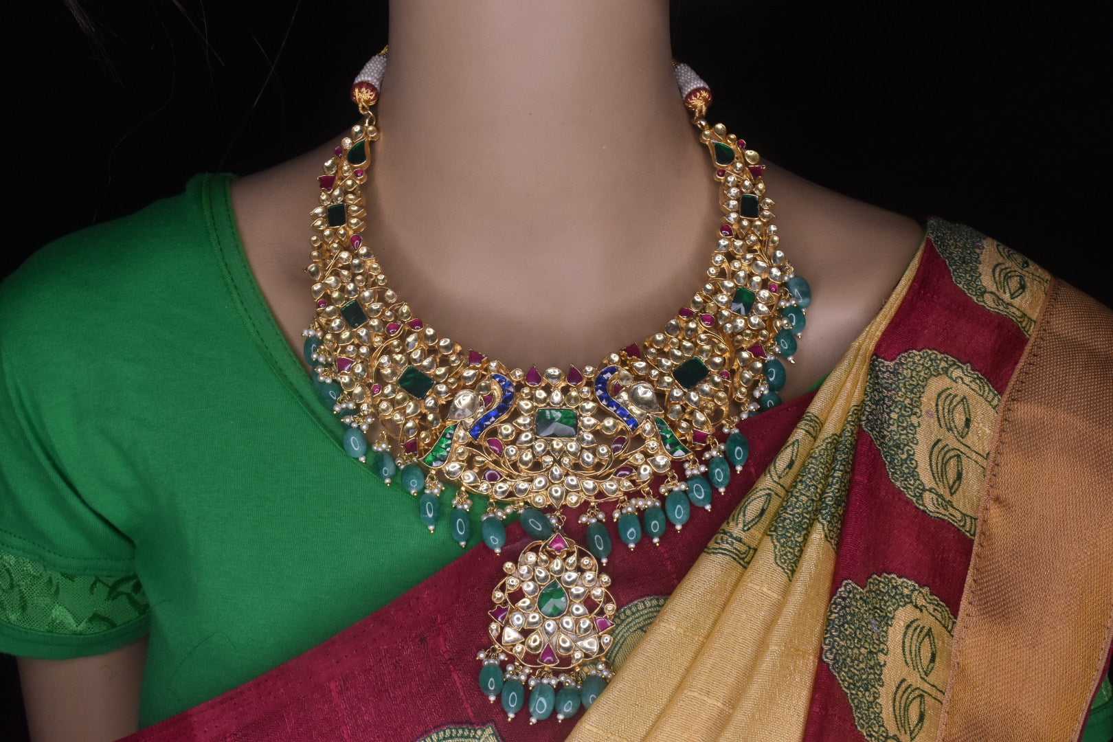 Grand Kundan & Emralds Necklace With Earrings