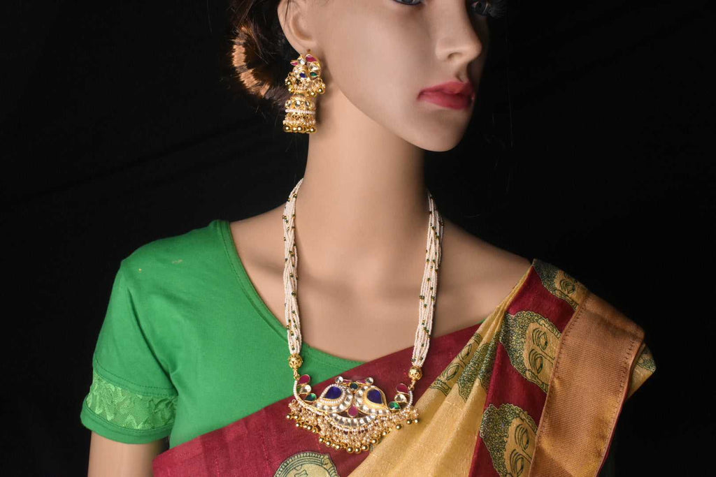 Ahemdabadi Kundan Pendent Set with beautifully crafted jumka