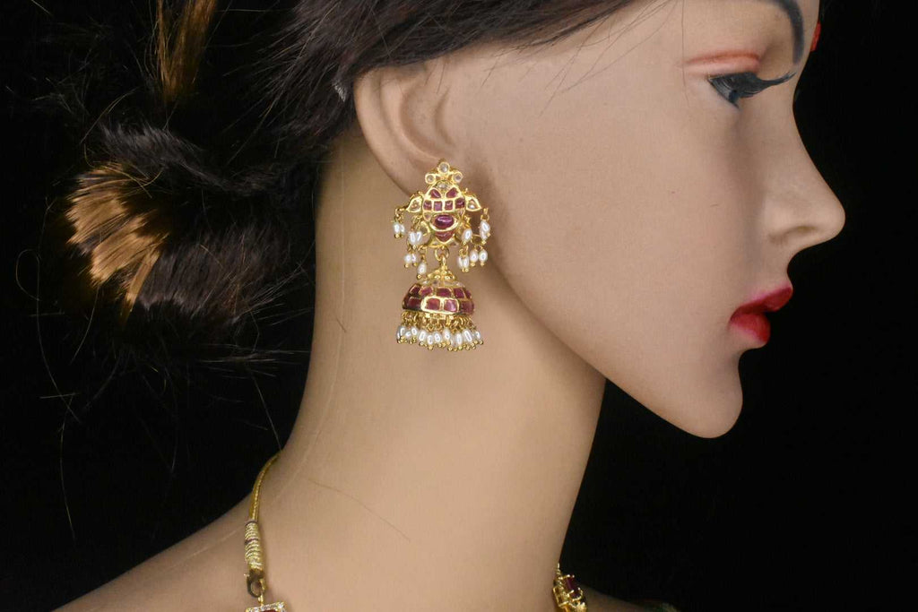 Beautiful Handmade Kempu Jumka