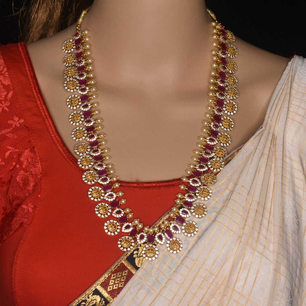 Matte Finish Ram Parivaar Bottu Bindi Necklace Set