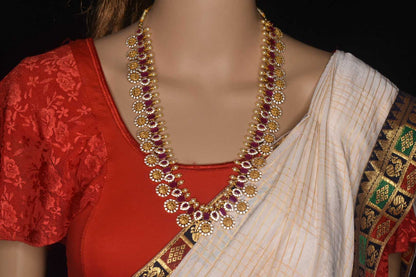 Matte Finish Ram Parivaar Bottu Bindi Necklace Set