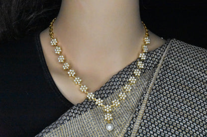 Dainty Pearl Necklace