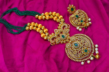 Emralds Beads Necklace Set With Uncut American Diamonds Pendant
