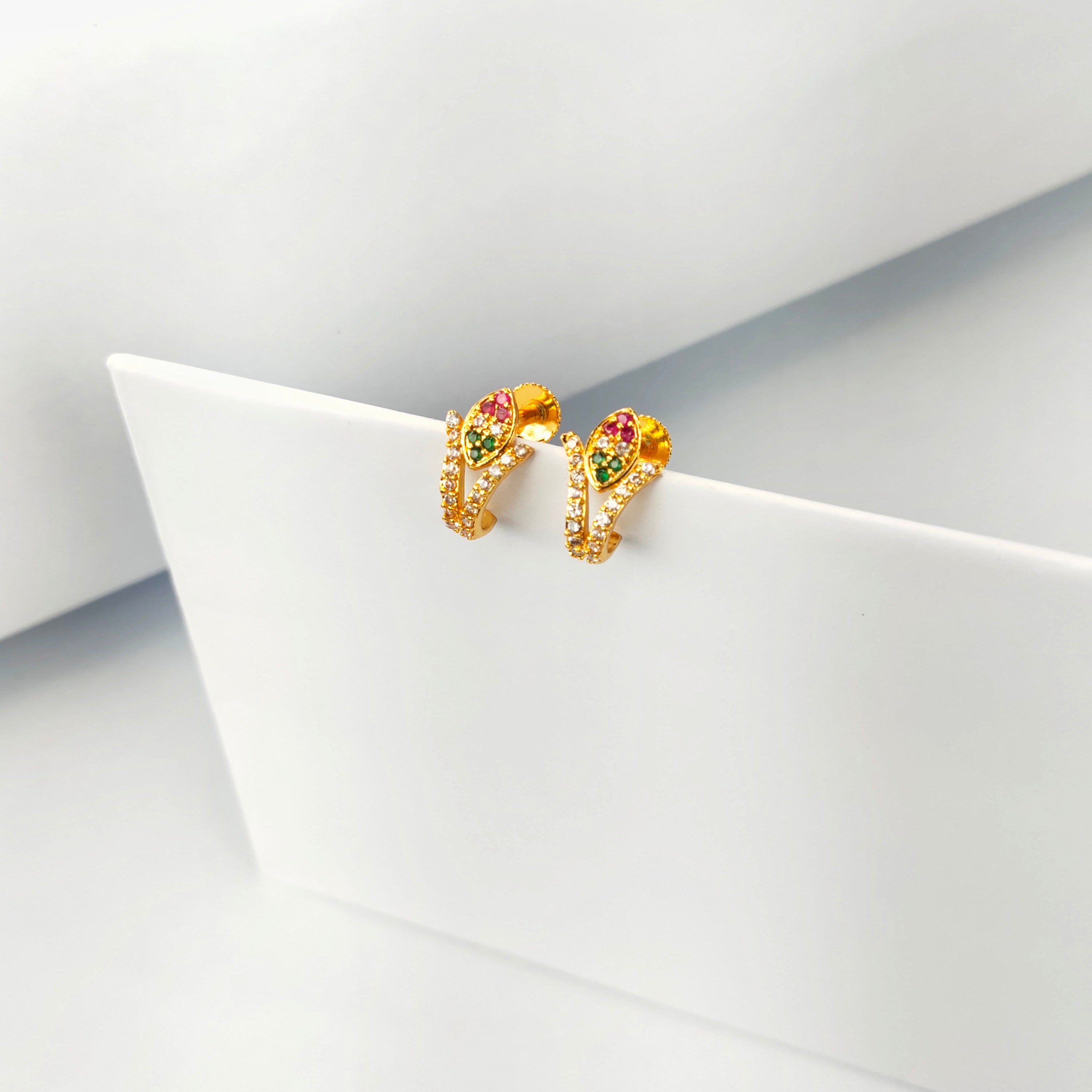 Plain Floral Design Gold Stud Drops 03-01 - SPE Gold-Chennai